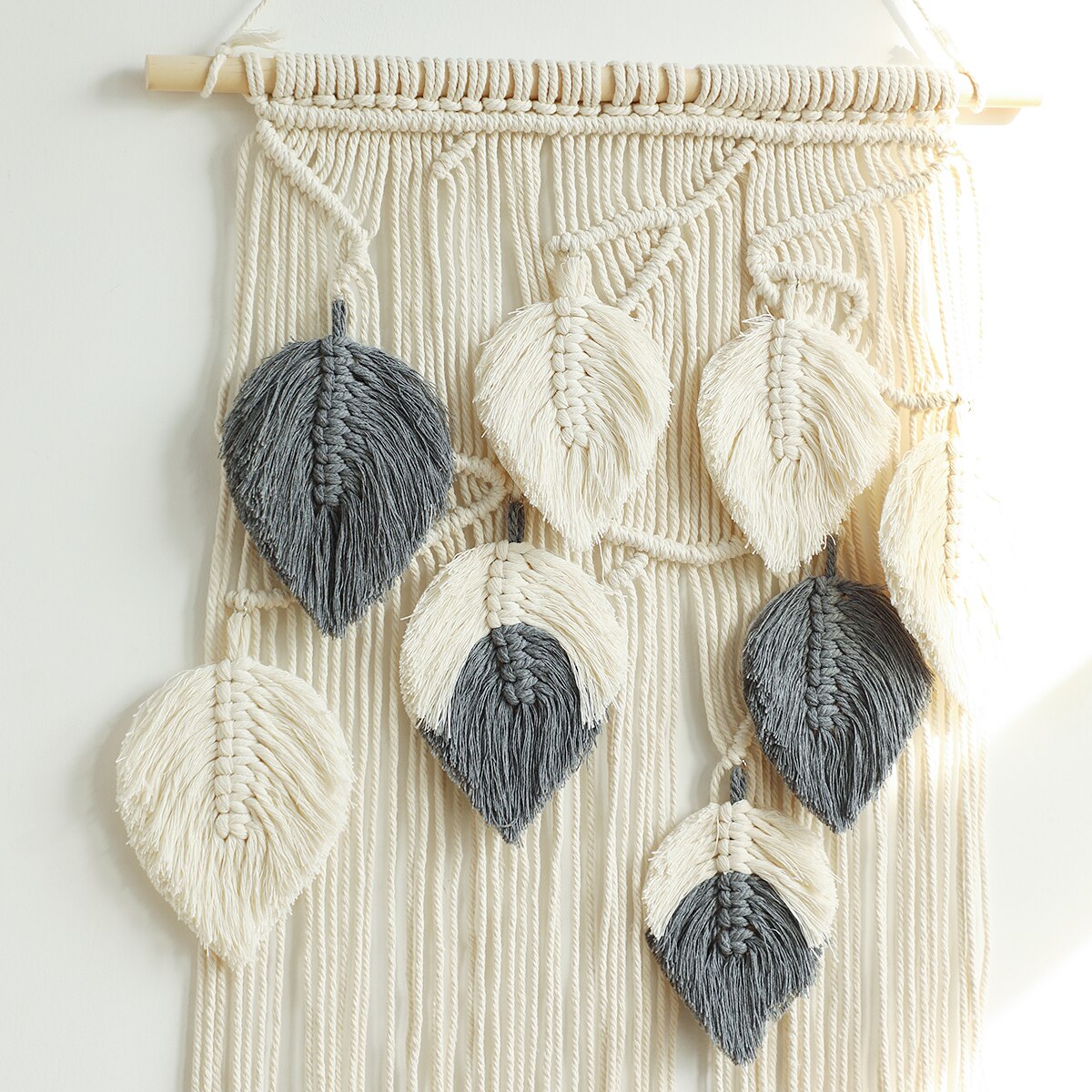 Leaf Wall Macrame Tapestry - Lia's Room