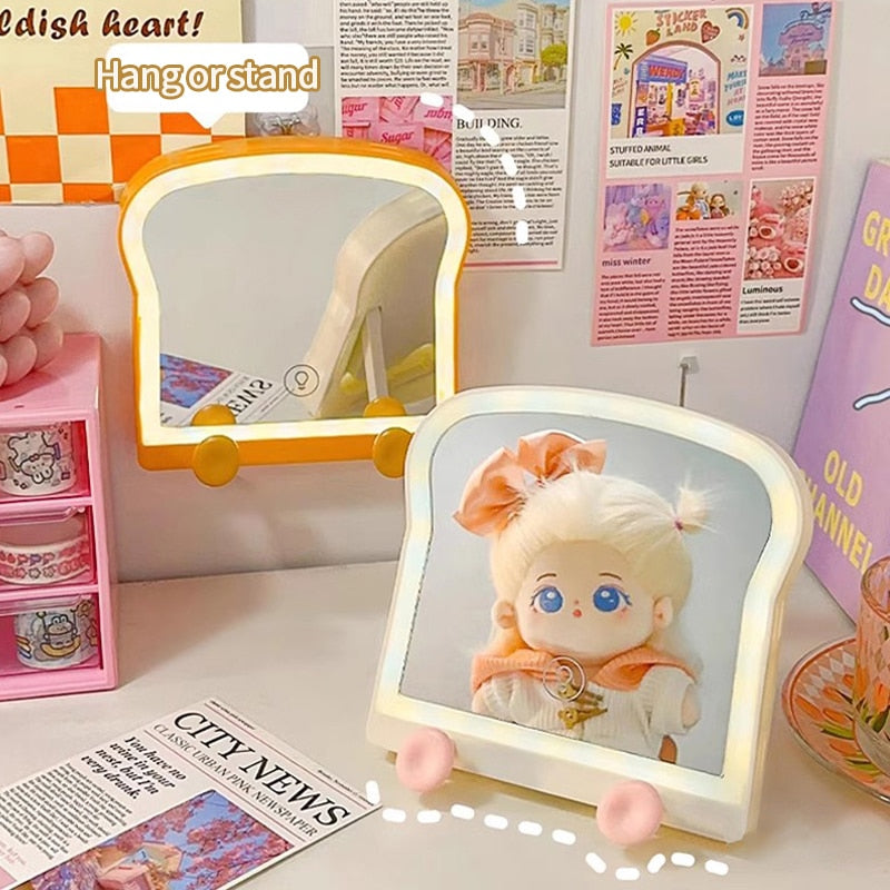 Toast Light Up Makeup Mirror - Lia's Room