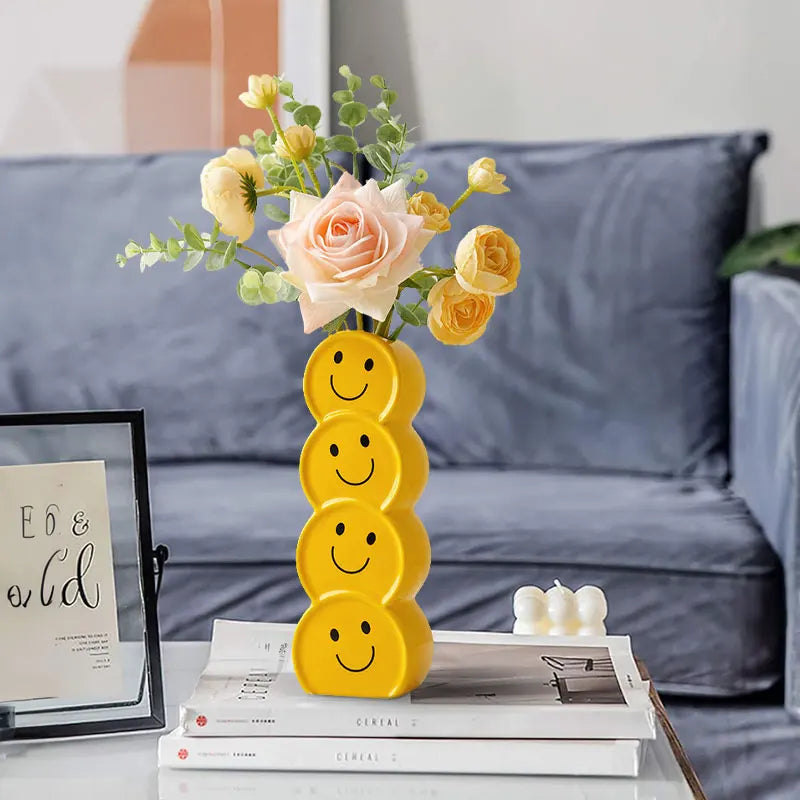 Smiley Face Vase - Lia's Room