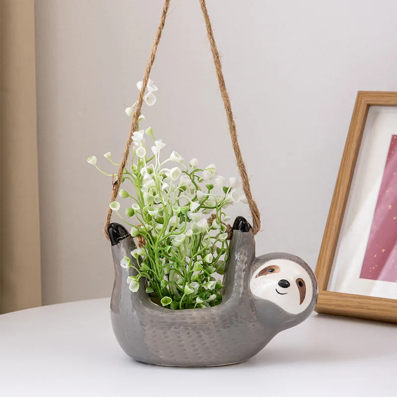 Hanging Sloth Planter - Lia's Room