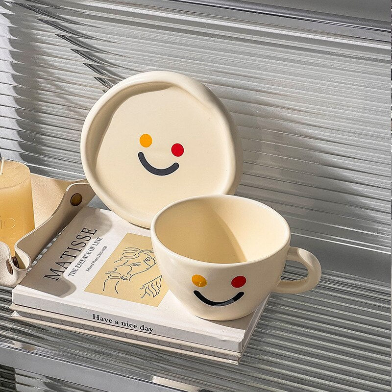 Smiley Face Coffee Cup - Lia's Room