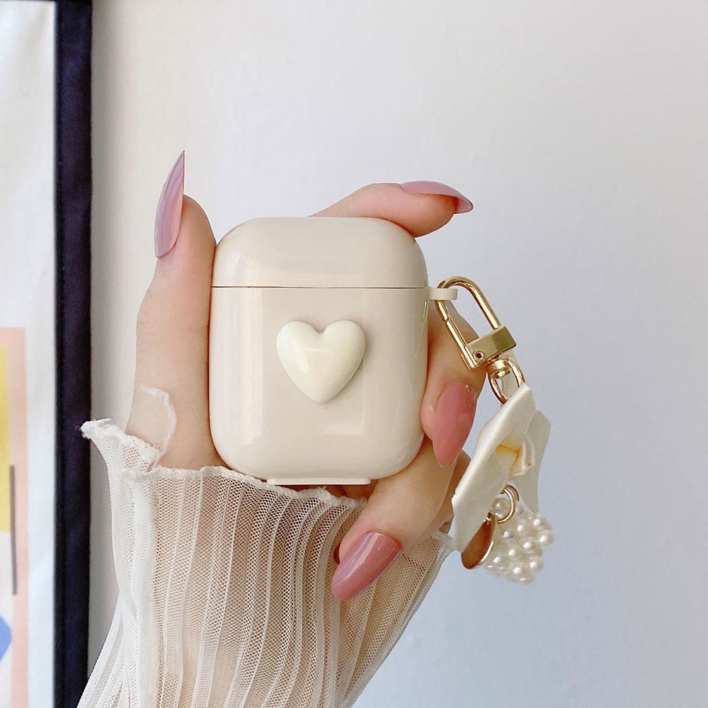 3D Heart Airpod Case - Lia's Room