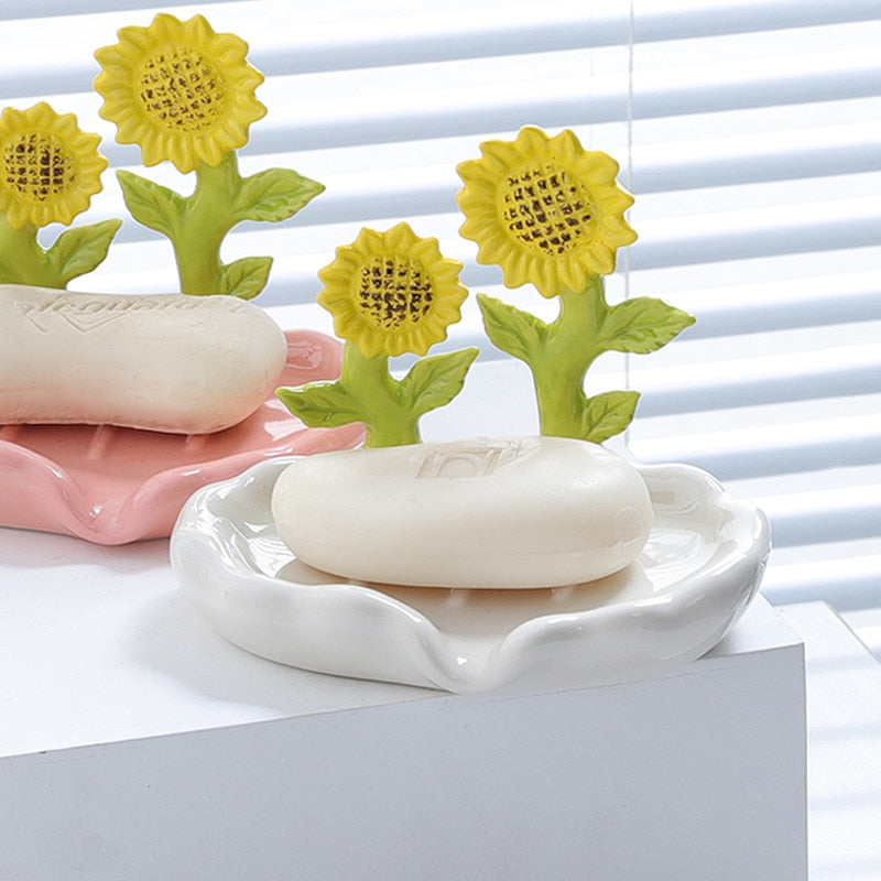 Tulip Ceramic Soap Dish - Lia's Room