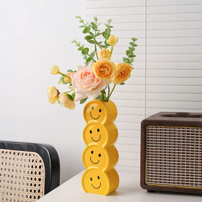 Smiley Face Vase - Lia's Room