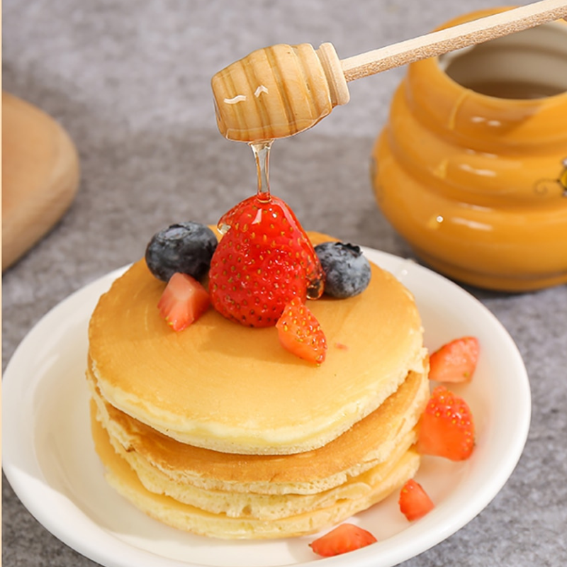 Beehive Honey Pot with Wooden Dipper and Stir Bar - Ceramic Honey Jar with Lid - Lia's Room