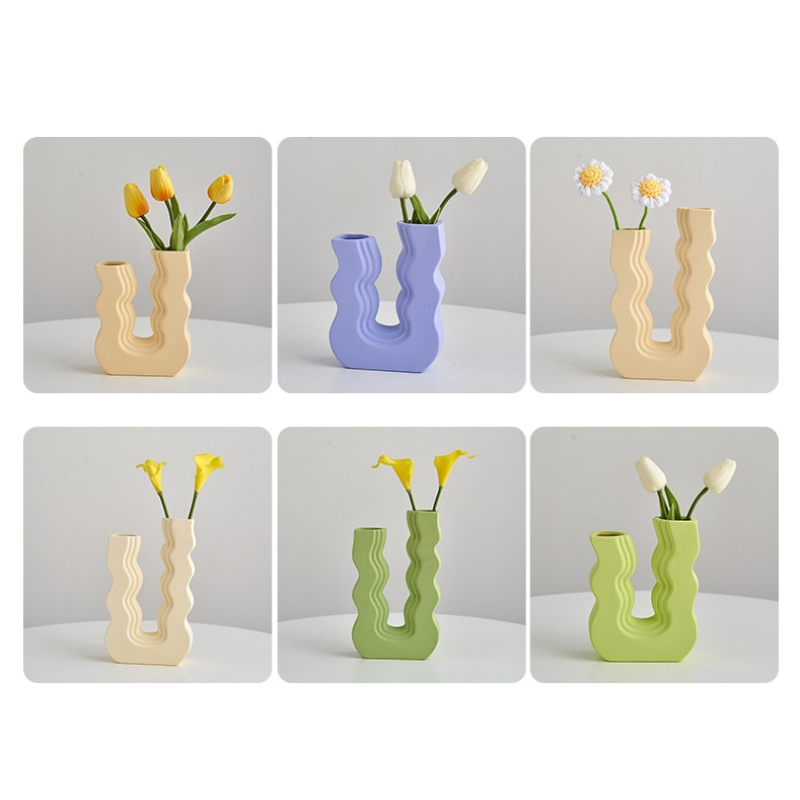 Groovy U-Shaped Vase Decor - Lia's Room