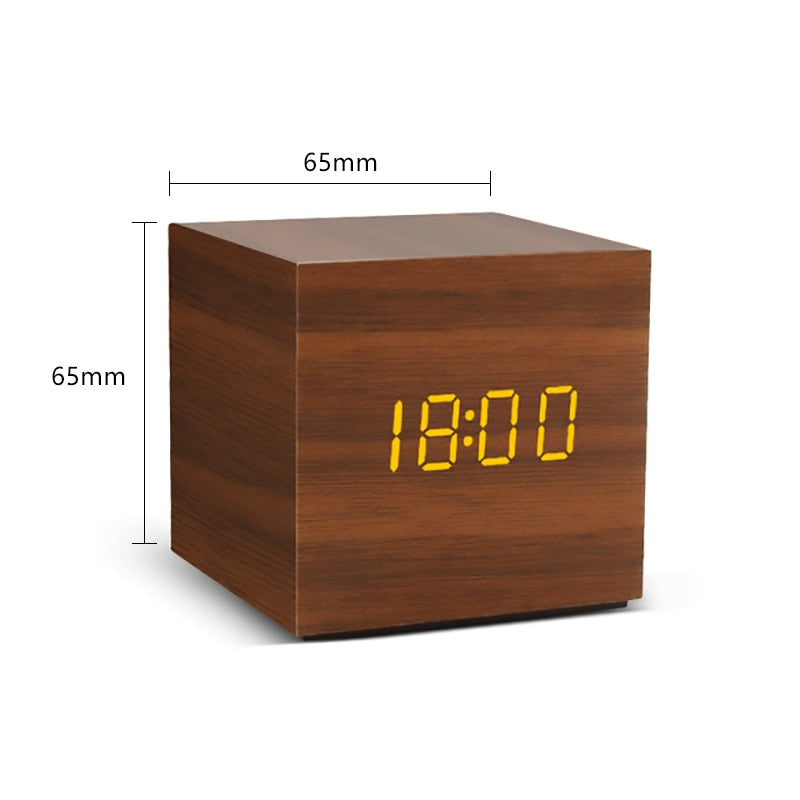 Timeless LED Wooden Alarm Clock - Lia's Room