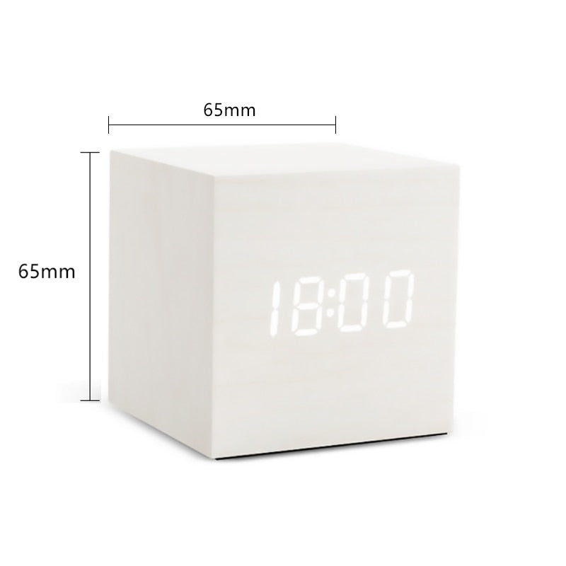 Timeless LED Wooden Alarm Clock - Lia's Room