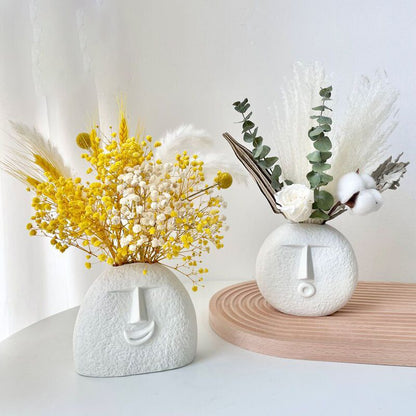 Nordic Bloom: Ceramic Vase with Sculpted Face - Lia's Room