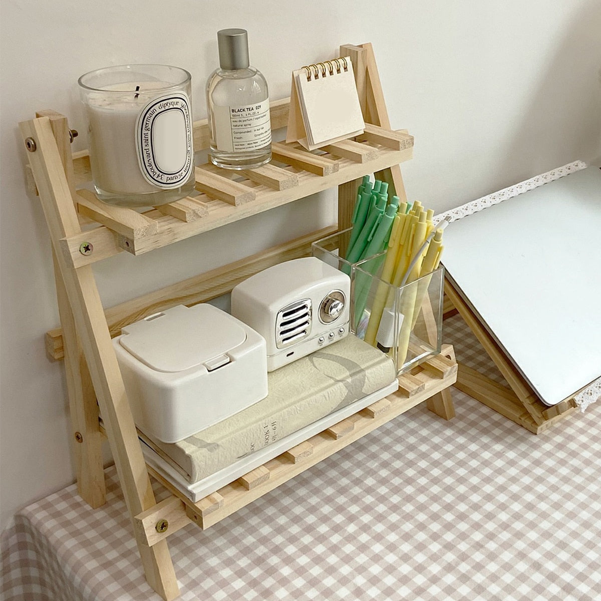 Wooden Desk Rack - Lia's Room